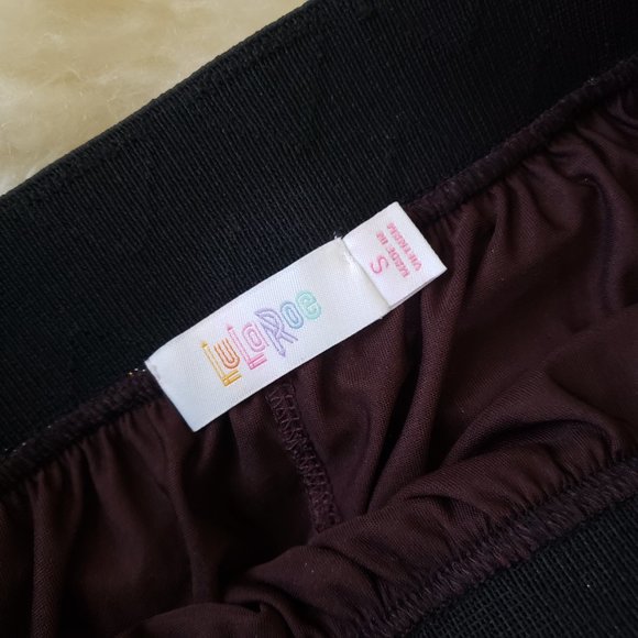 LuLaRoe Shimmery Gold Skirt - Size S - Metallic with Stretch - Picture 6 of 9